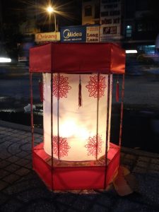 Long den thai hoang 005